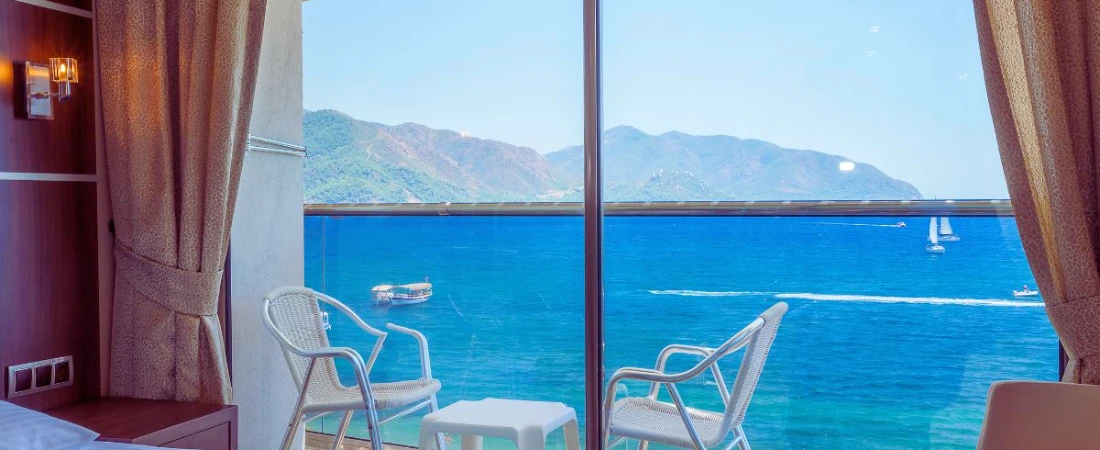 Beachfront or Mountain View? B&Bs in Stunning Natural Locations